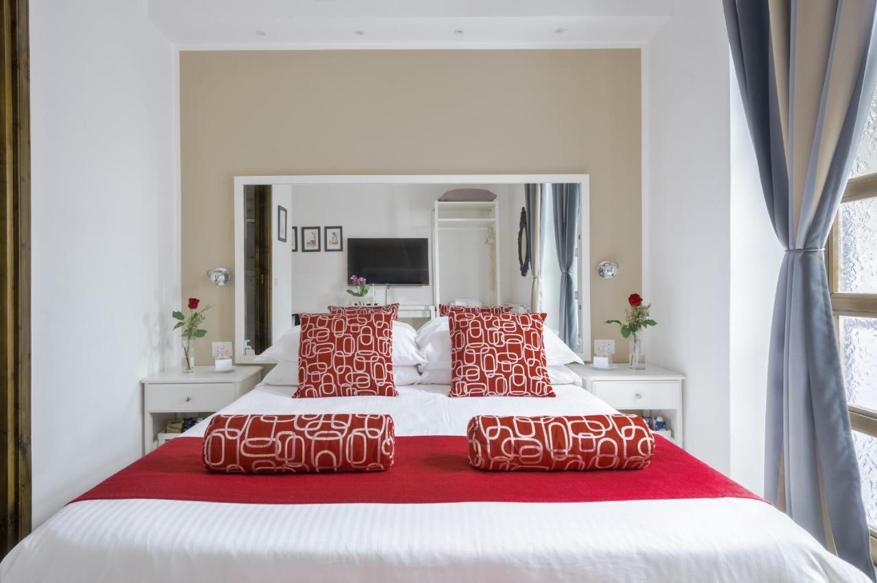 Donnalaura Bed & Breakfast Месина Екстериор снимка