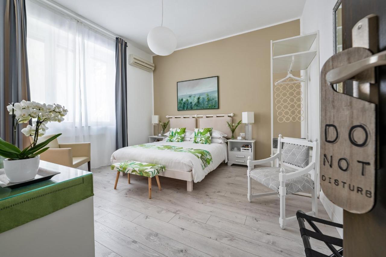 Donnalaura Bed & Breakfast Месина Екстериор снимка